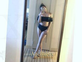 AnellaFox