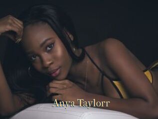 Anya_Taylorr