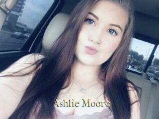 Ashlie_Moore