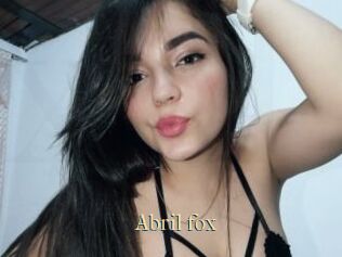 Abril_fox
