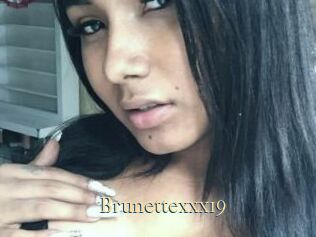 Brunettexxx19