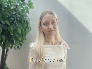 Dareleneclose