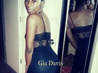 Gia_Davis