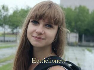 Hottielioness