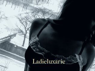 Ladieluxarie