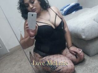 Love_Melanie