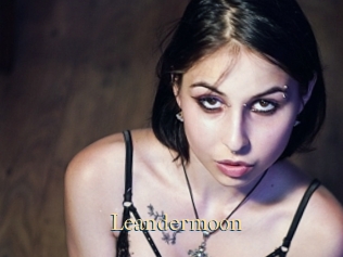 Leandermoon