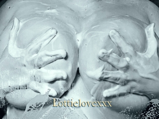 Lottielovexxx