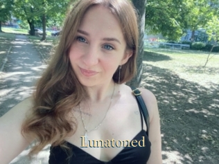 Lunatoned