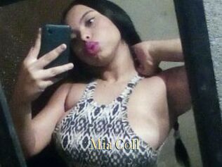 Mia_Coll