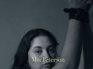 Mia_Peterson