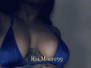 Ria_Moore99
