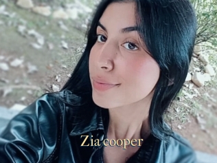 Zia_cooper